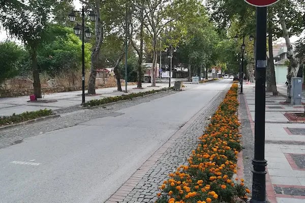 Karaağaç Tren Istasyonu - Resim 9