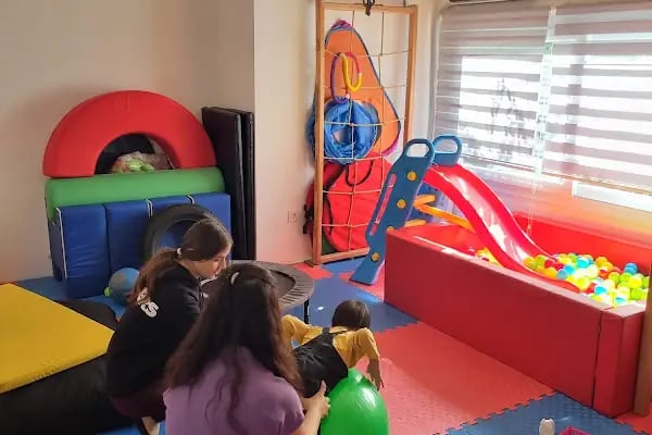 ÖZEL Bodrum İdeal Özel Eğitim ve Rehabilitasyon Merkezi - Resim 2