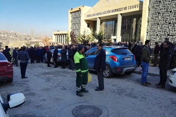 Pirsultan Abdal Kültür Merkezi Ve Cemevi - Resim 6
