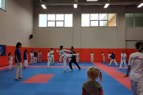 Çerkezköy Spor Salonu - Resim 20