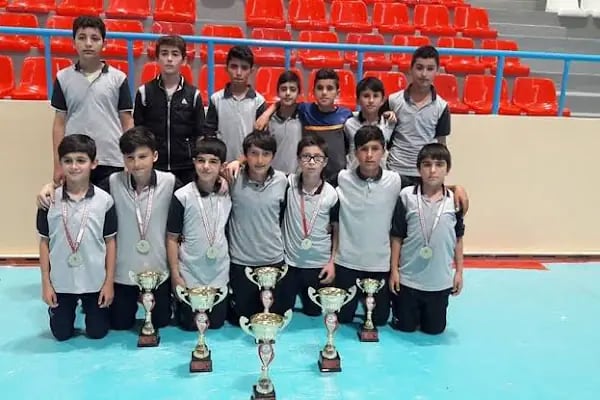 Arnavutköy Cumhuriyet Ortaokulu - Resim 3