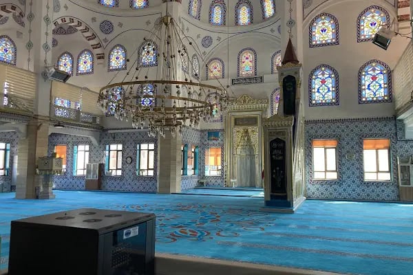 Mehmet Akif Cami - Resim 2