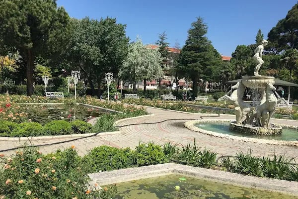 Dokuz Eylül Üniversitesi Buca Eğitim Fakültesi - Resim 1
