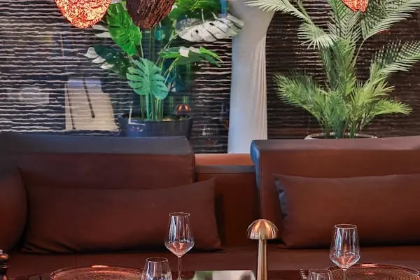 The One Living Hotel - Resim 9