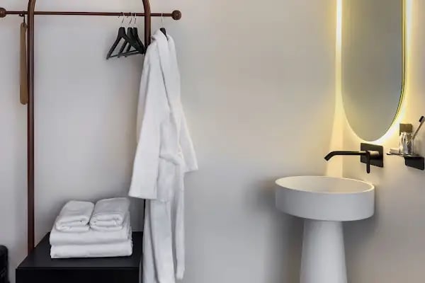 The One Living Hotel - Resim 3