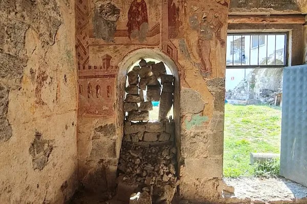 Kaymaklı Manastırı - Resim 10