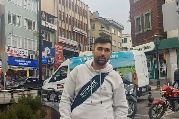 Arnavutköy Kilo Kontrol ve Cilt Bakım Merkezi - Resim 12