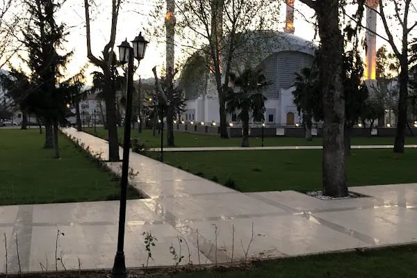 Şehir Parkı - Resim 12