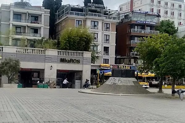 Atatürk Meydanı - Resim 6