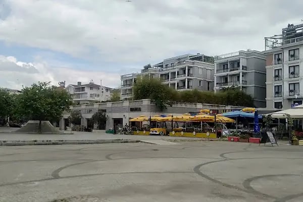 Atatürk Meydanı - Resim 7