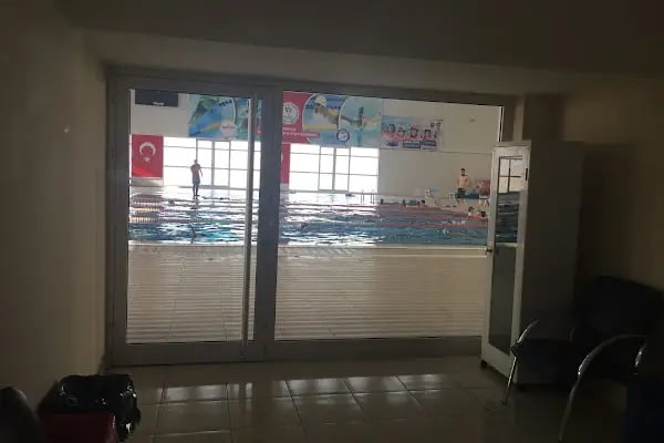 Yenişehir Gençlik Merkezi - Resim 15