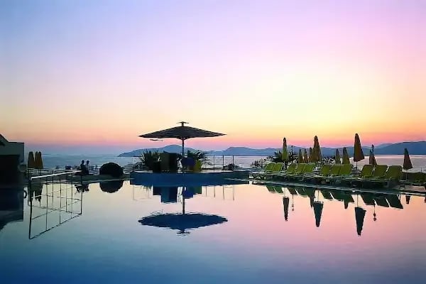 Roseira Beach Resort - Resim 5
