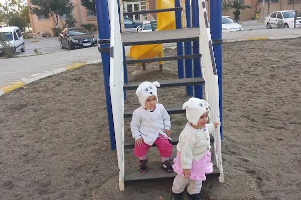 Huzurevleri 9 Nolu Çocuk Parkı - Resim 2