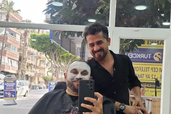 MK HAiR STUDiO MURAT KIZILKAYA - Resim 18