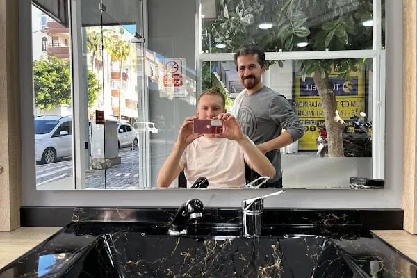 MK HAiR STUDiO MURAT KIZILKAYA - Resim 12