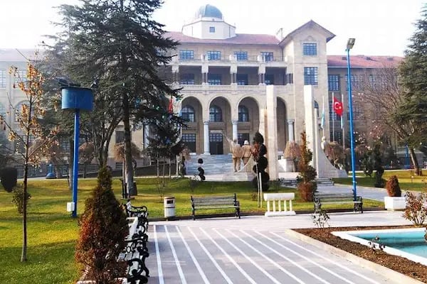 Gazi Üniversitesi - Resim 1