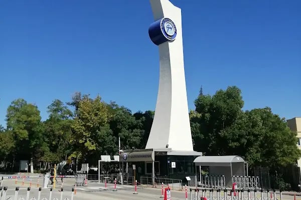 Gazi Üniversitesi - Resim 4