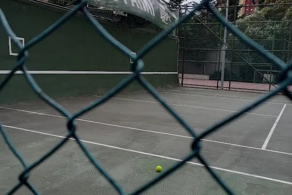 Bahçeşehir Tenis Kulübü - Resim 11