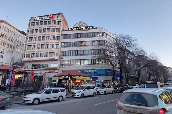 Türkiye İş Bankası Çıkrıkçılar/Ankara Şubesi - Resim 4