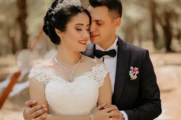 Stüdyo Okan Edremit Profesyonel Düğün Fotoğrafçısı - Resim 8