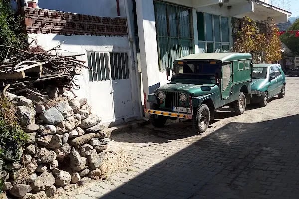 Amasya Üzeyir Emre İlköğretim Okulu - Resim 14