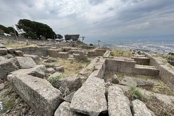 TEMPLE OF ZEUS - Resim 4
