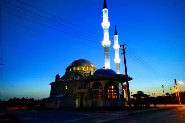TAHİR BÜYÜKKÖRÜKÇÜ HOCA CAMİİ - Resim 5