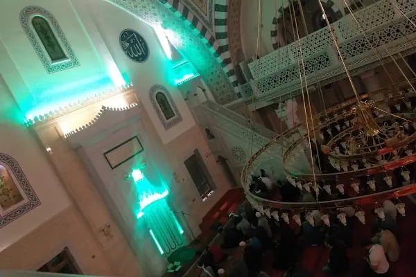 TAHİR BÜYÜKKÖRÜKÇÜ HOCA CAMİİ - Resim 13