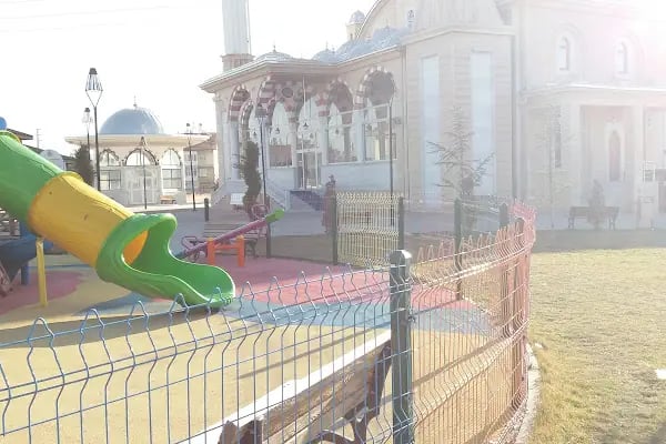 TAHİR BÜYÜKKÖRÜKÇÜ HOCA CAMİİ - Resim 19