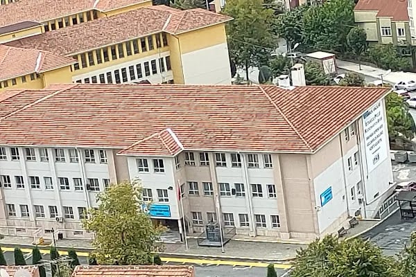 İstanbul - Küçükçekmece Öğretmen Yusuf Kardeş İlkokulu - Resim 2