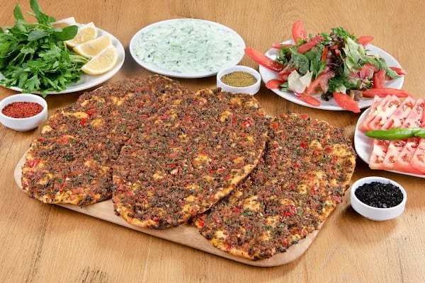 Zeki Usta Kebap Türkmenbaşı Şubesi - Resim 7