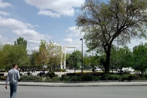 Gençilik Parkı Havuzu Göleti - Resim 14