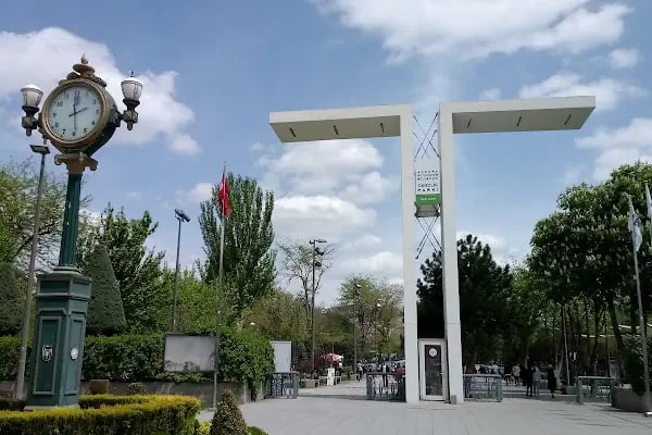Gençilik Parkı Havuzu Göleti - Resim 7