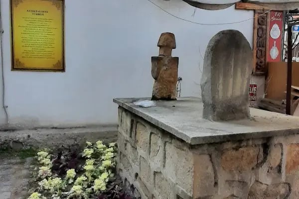 Kesikbaş Dede Türbesi - Resim 7