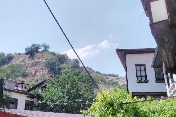 Kesikbaş Dede Türbesi - Resim 11
