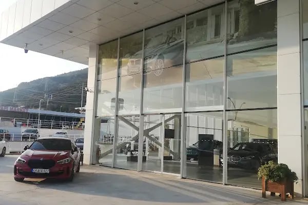 Borusan Oto Bodrum - BMW Yetkili Servisi - Resim 18