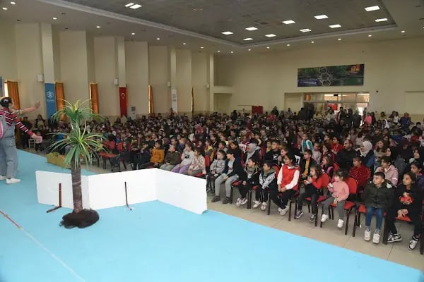 Dursunbey Belediyesi Mehmet Akif Ersoy Kültür Merkezi - Resim 8