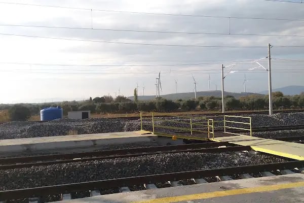 AKHİSAR TREN GARI - Resim 17