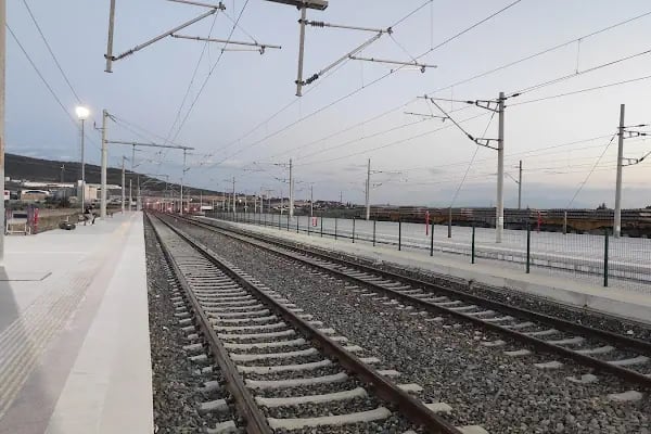 AKHİSAR TREN GARI - Resim 14