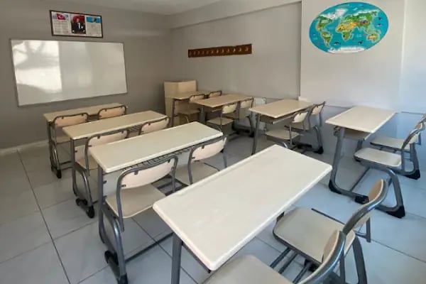 MED Dil Akademi Bayrampaşa Kurs Merkezi - Resim 4