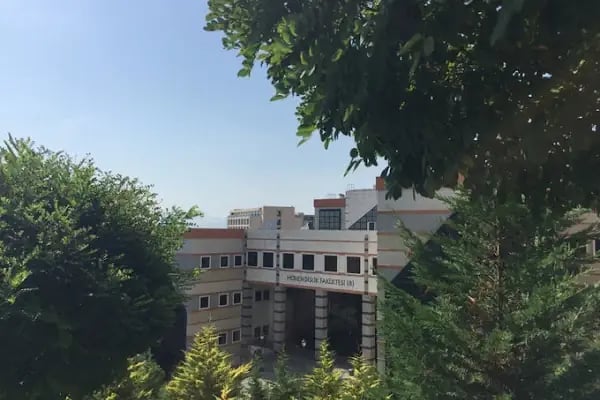 Kocaeli Üniversitesi Mühendislik Fakültesi A Blok - Resim 14