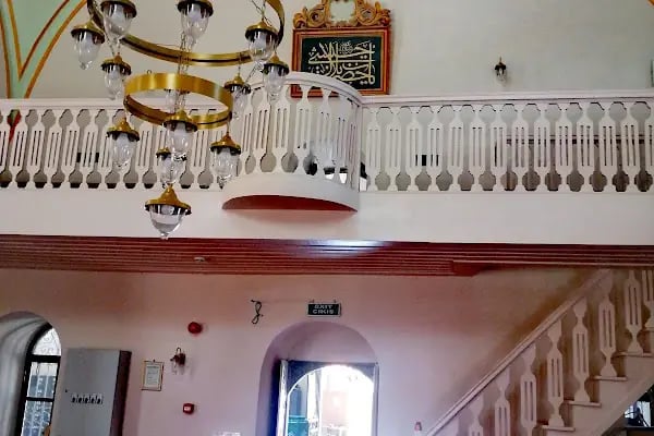 Hatuniye Camii, İzmir - Resim 3