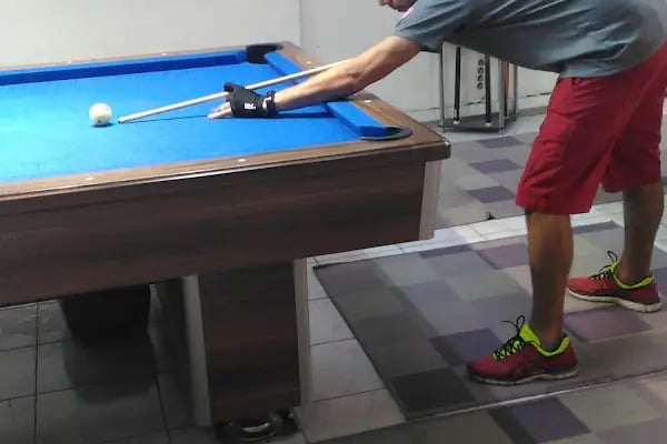Ṣampiyon Bilardo Internet Cafe - Resim 4