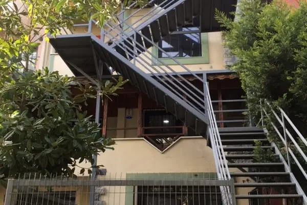 Kare Bir Özel Yabancı Dil Kursu - Resim 2