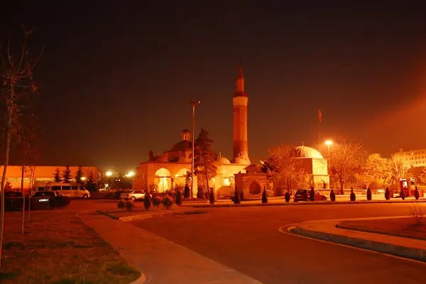 Karacabey Camii - Resim 12