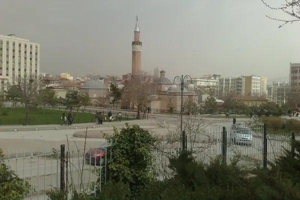Karacabey Camii - Resim 11