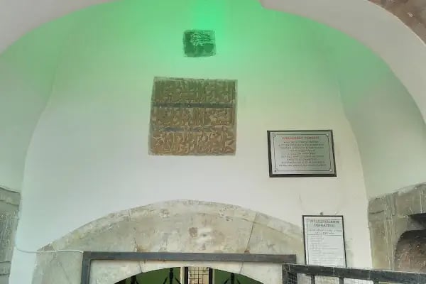 Karacabey Camii - Resim 16