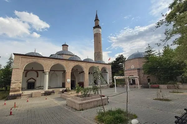 Karacabey Camii - Resim 1