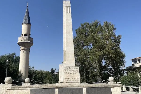 Çınarlı Cami - Resim 2