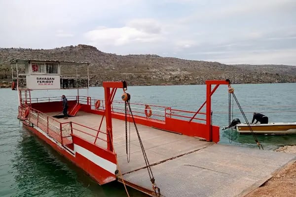 Savaşan Feribotu - Resim 13